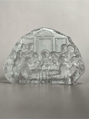 Vintage Last Supper Reverse Carved Laser Engraved Glass Crystal Paperweight